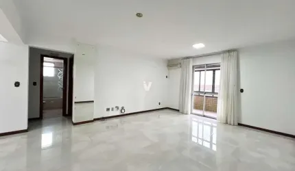 Apartamento 2 dormitórios com garagem no Centro