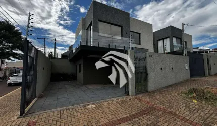Sobrado com 3 dormitórios à venda, 125 m² por R$ 670.000,00 - Canadá - Cascavel/PR