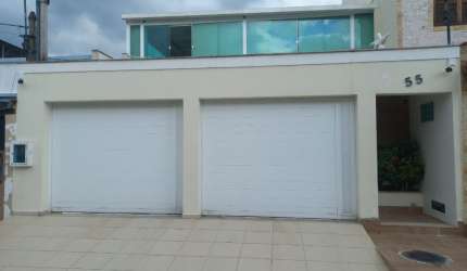 Casa de Alto padrão - 3 quartos - bairro Califórnia - Nova Iguaçu / RJ