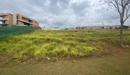 Terreno à venda por R$ 490.000 - Condominio Alphaville - Vespasiano/MG