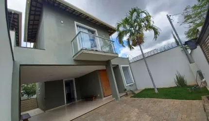 Casa em Lagoa Santa em condomínio fechado