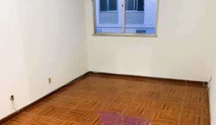 Apartamento com 3 quartos à venda na Rua Hannibal Porto, Irajá, Rio de Janeiro, 65 m2 por R$ 205.000