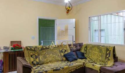 Casa térrea 3 dormitórios e 3 vagas - Água Rasa