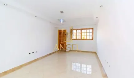 Sobrado 3 suítes e 4 vagas - Água Rasa