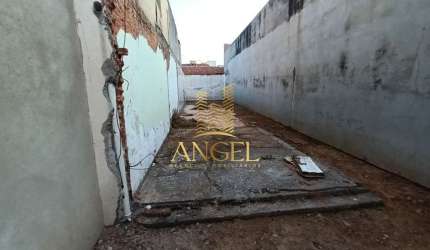 Terreno 150m² - Água Rasa