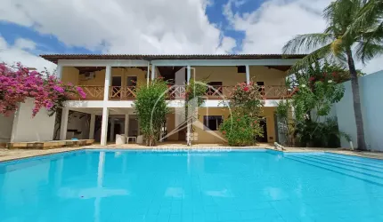 Casa com 10 suítes à venda no Cumbuco