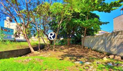 Terreno á venda na Praia do Morro, Guarapari-ES - Realize Negócios Imobiliários.