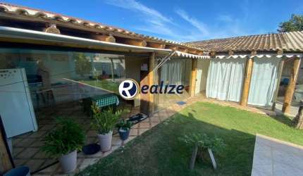 Casa composto por 3 quartos à venda na Enseada Azul, Guarapari-ES - Realize Negócios Imobiliários.