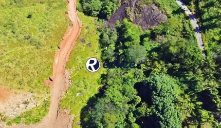 Terreno com 3.736,00m² á venda no Alto Jaboti na Rota da Ferradura, Guarapari-ES