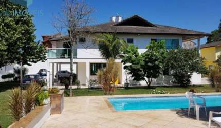 Casa para Venda em Cabo Frio, Palmeiras, 5 dormitórios, 4 suítes, 5 banheiros, 7 vagas