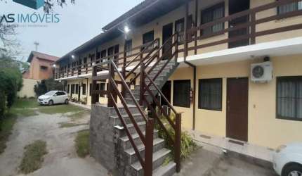 Casa em Condomínio para Venda em Cabo Frio, Palmeiras, 2 dormitórios, 1 banheiro, 1 vaga