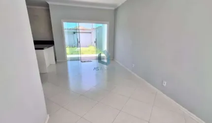 Casa para Venda em Cabo Frio, Guriri, 3 dormitórios, 1 suíte, 2 banheiros, 2 vagas