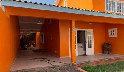 Casa em Condomínio para Locação em Cabo Frio, Praia Do Siqueira, 6 dormitórios, 2 suítes, 3 banheiros, 2 vagas