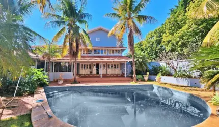 Casa Sobrado Padrão em Ribeirão Preto