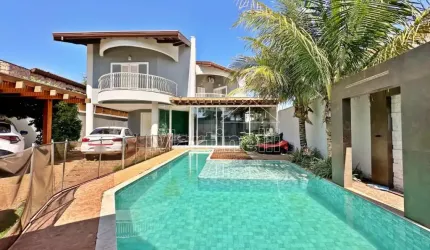 Sobrado Alto Padrão com 404m² de área construida à venda, Fino Acabamento. Excelente localização, próximo à City Pão - Bairro City Ribeirão, Ribeirão Preto/SP.
