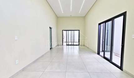 Casa térrea à venda, próximo a Faculdade USP - Ribeirão Preto/SP.