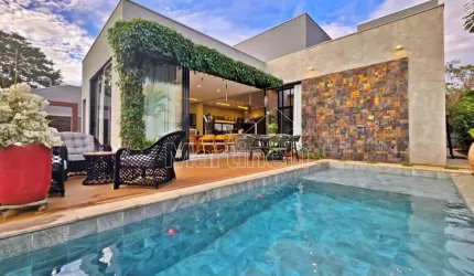 Casa térrea à venda no Condomínio Alphaville II, próximo ao Shopping Iguatemi - Ribeirão Preto/SP.