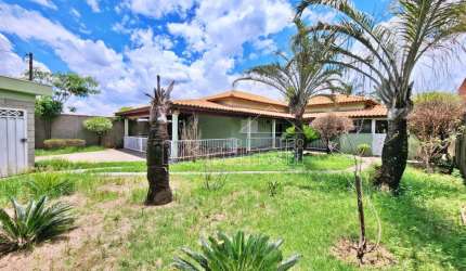 Casa térrea à venda no Condomínio Jardim Eldurado, próximo a Rodovia Anhanguera - Ribeirão Preto/SP.
