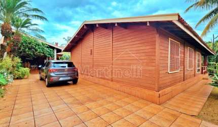 Casa térrea à venda, próximo ao Supermercado Bendito Beef - Cravinhos/SP.