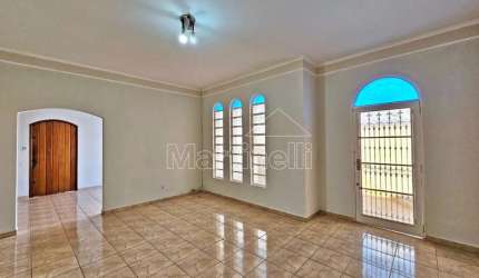 Casa térrea para venda e locação no Bairro Sumarezinho - próximo ao Supermercados Gricki, Ribeirão Preto/SP.