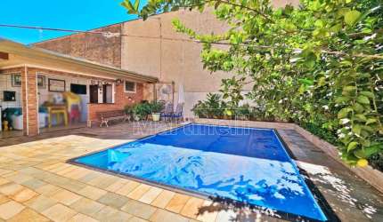 Casa térrea à venda, próximo à Avenida Treze de Maio - Ribeirão Preto/SP.
