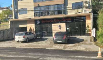Prédio comercial com 12 dormitórios à venda no bairro Velha em Blumenau/SC