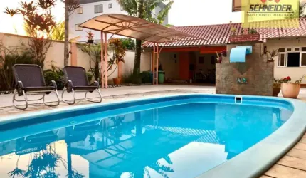 Casa com 10 dormitórios à venda no bairro Quintino em Timbó/SC