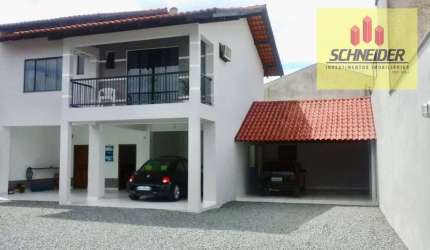 Casa com 4 dormitórios à venda no bairro Quintino em Timbó/SC