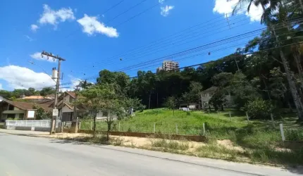 Terreno à venda no bairro Centro em Timbó/SC