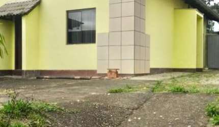 Casa com 3 dormitórios à venda no bairro Araponguinhas em Timbó/SC