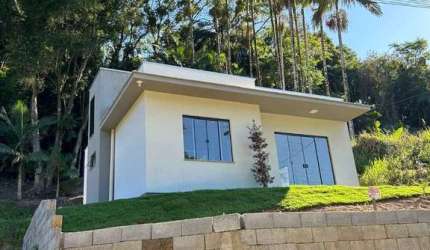 Casa com 2 dormitórios à venda no bairro Centro em Rodeio/SC