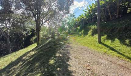Maravilhosa chácara com 44.900 m²