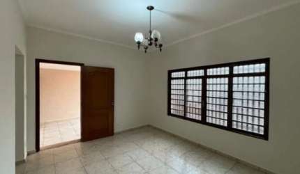 Casa à Venda - Jardim Paulista, Ribeirão Preto.