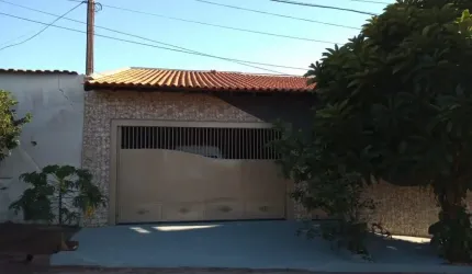 Casa à Venda – R$ 400.000,00. Localização: Bairro Arlindo Laguna, Ribeirão Preto - SP