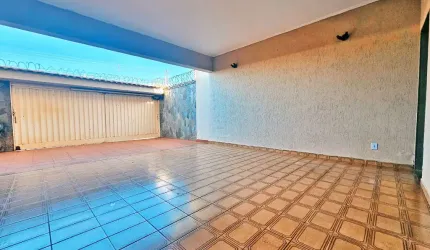 Sobrado à Venda  R$ 550.000,00. Localização: Parque dos Bandeirantes, Ribeirão Preto - SP.