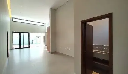 Casa à Venda no Condomínio Fechado R$ 2.200.000,00.Localização: Vila do Golf , Ribeirão Preto - SP.