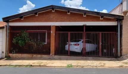 Casa à Venda R$ 350.000,00.Localização: Parque das Andorinhas, Ribeirão Preto - SP.