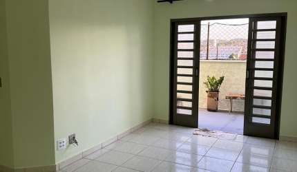 Apartamento Térreo à Venda no Condomínio Fechado R$ 220.000,00. Localização: Planalto Verde, Ribeirão Preto - SP.