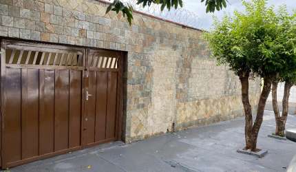 Casa à Venda  R$ 290.000,00. Localização: Ipiranga, Ribeirão Preto - SP