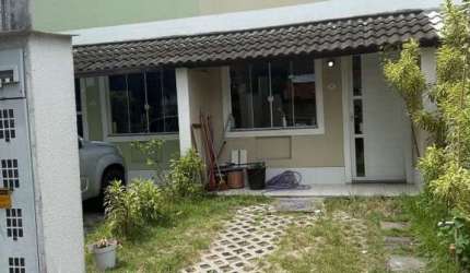 Casa com 2 quartos à venda na Avenida Cesário de Melo, 8275, Campo Grande, Rio de Janeiro por R$ 190.000