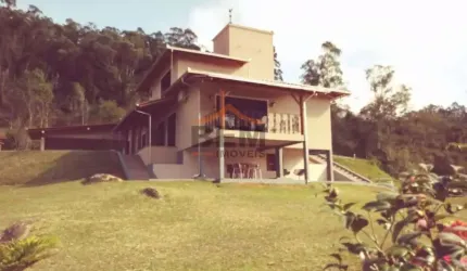 Sítio com 2 dormitórios à venda, 10000 m² por R$ 1.650.000,00 - Centro - Angelina/SC