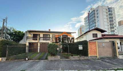 Casa com 3 dormitórios à venda, 300 m² por R$ 1.800.000,00 - Vila Operária - Itajaí/SC