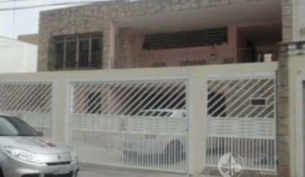 CASA À VENDA NO ANHANGABAU EM JUNDIAÍ - A/C 237m², com Edícula, ao lado da 9 de Julho, (pode ser comercial) com 04 dormitórios,