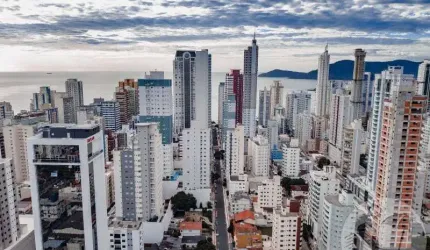 Admirá - Lindo Apartamento a Venda na melhor região de Balne