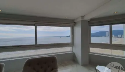 Apartamento FRENTE MAR Luxo com 4 Suítes e 4 Vagas de Garage