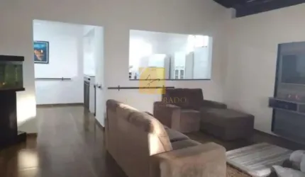 CASA com 03 quartos para VENDA