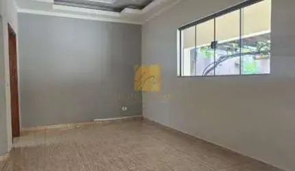 CASA com 03 quartos para VENDA