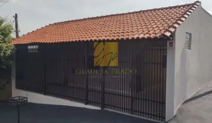 CASA com 04 quartos para VENDA