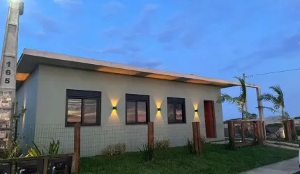 Casa para Venda em Passo de Torres, Praia Azul, 2 dormitórios, 1 suíte, 2 banheiros, 1 vaga