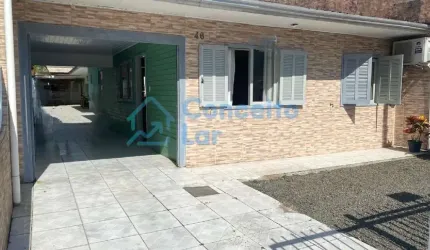 Casa para Venda em Torres, Centro, 7 dormitórios, 1 suíte, 4 banheiros, 3 vagas
